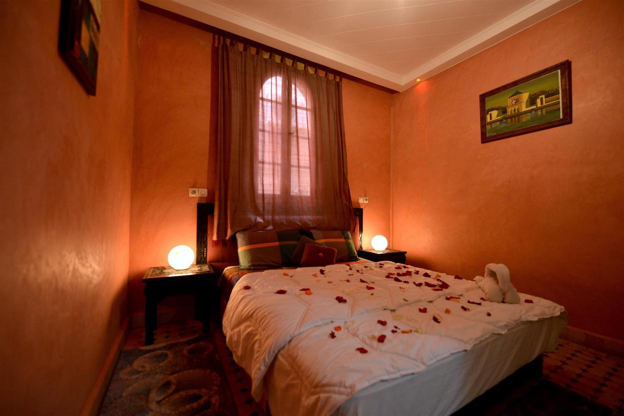 Riad Tamazouzte Hotel Marrakesh Exterior photo