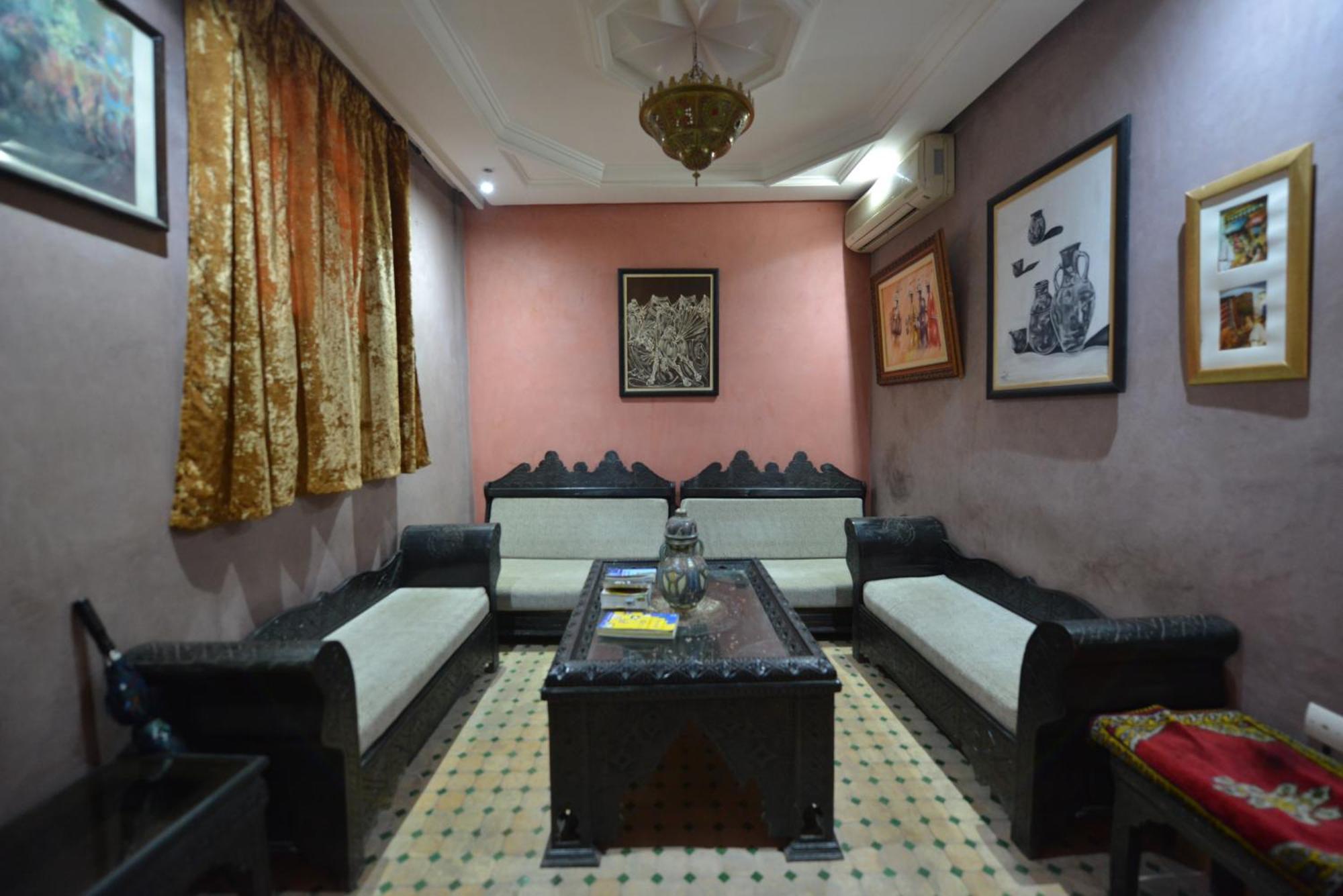 Riad Tamazouzte Hotel Marrakesh Exterior photo