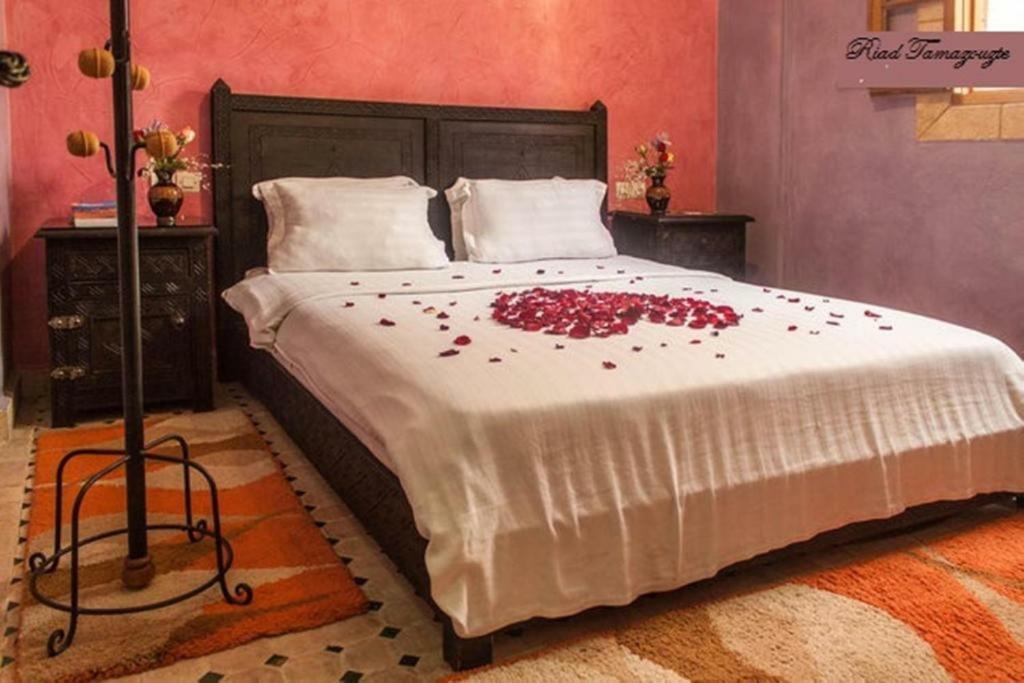 Riad Tamazouzte Hotel Marrakesh Exterior photo